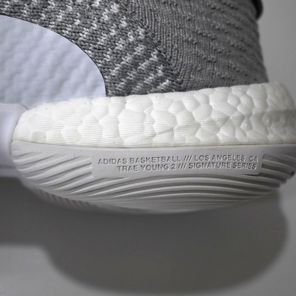 Adidas Basketball Shoes Men's Size 10 US White & Gray Trae Young 2 UNISEX - Picture 8 of 12